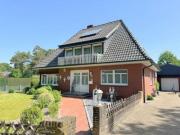 Gepflegtes Wohnhaus mit Einliegerwohnung & 2 Garagen in Meppen-Hüntel